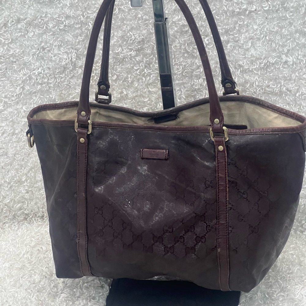 GUCCI Imprime Monogram Medium Joy Tote Bag Bordeaux